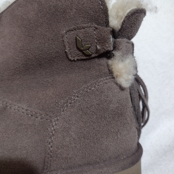 Koolaburra by UGGs NWOT women's size 7 boots - Picture 4 of 5